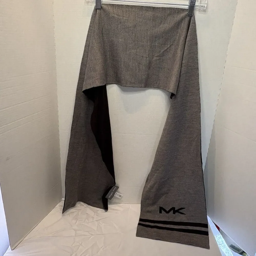 Michael Kors MK Grey Reversible Scarf Men’s OSFA One Size Excellent Condition